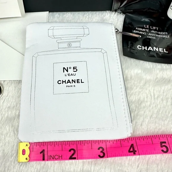 Chanel #5 card holder pouch wallet from the beauty line GIFT SET - Picture 6 of 6